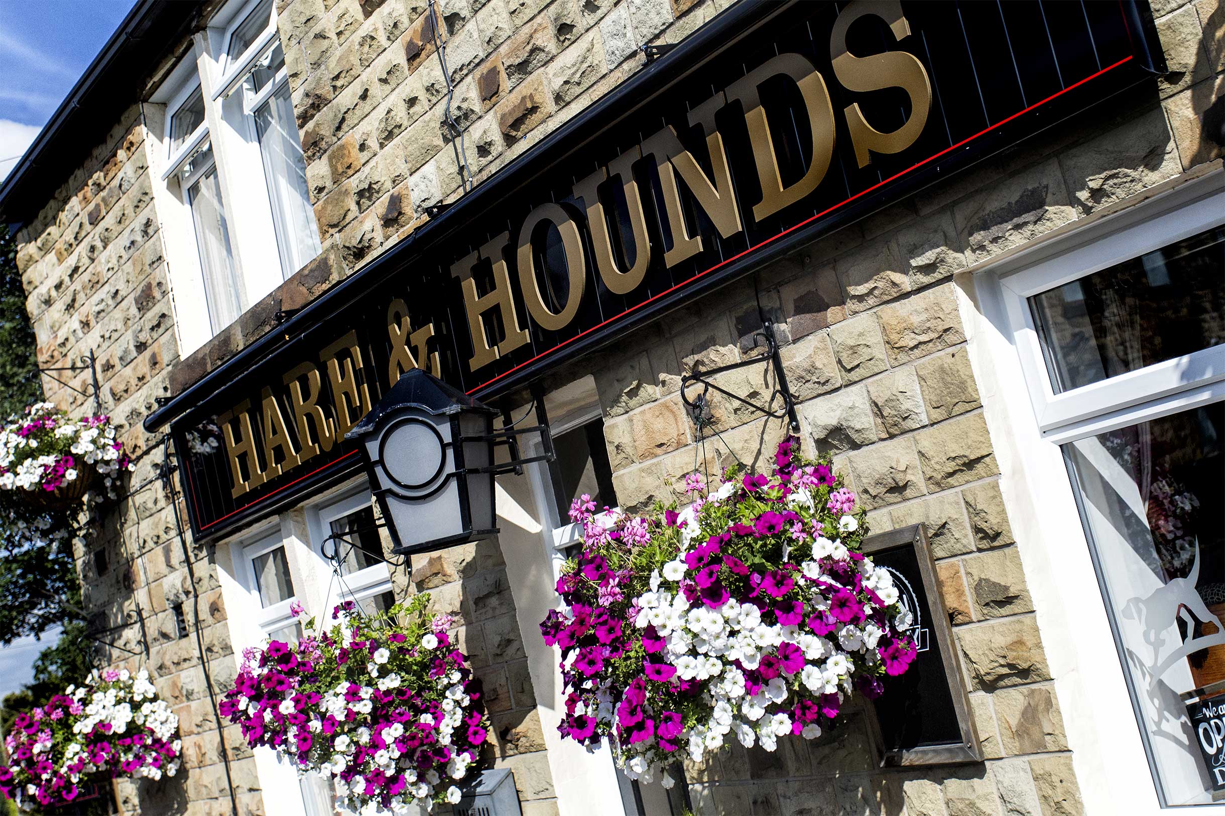 Hare And Hounds Pub In Tingley